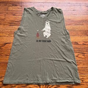 The North Face So Hot Right Now Polar Bear Sleeveless Olive Tee Women’s Size L